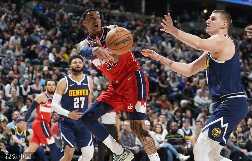 并一举夺得 并一举夺得